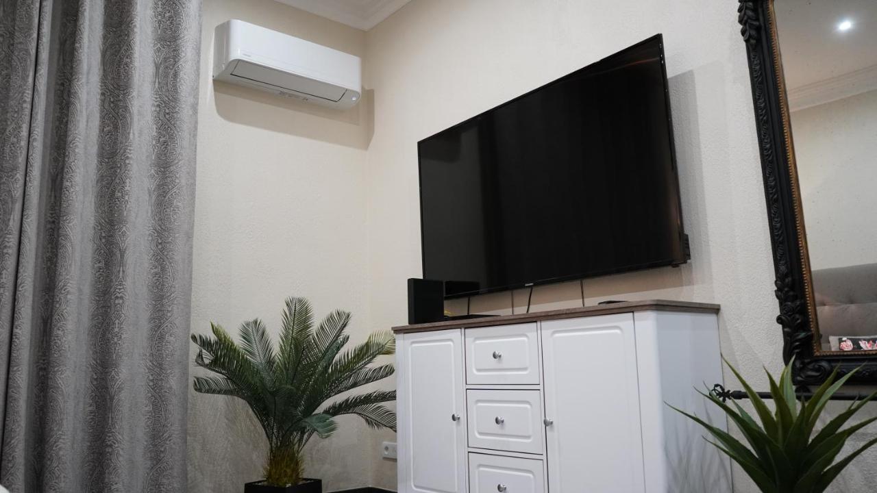 Cozy Studio With A Sea View Nice Bagian luar foto
